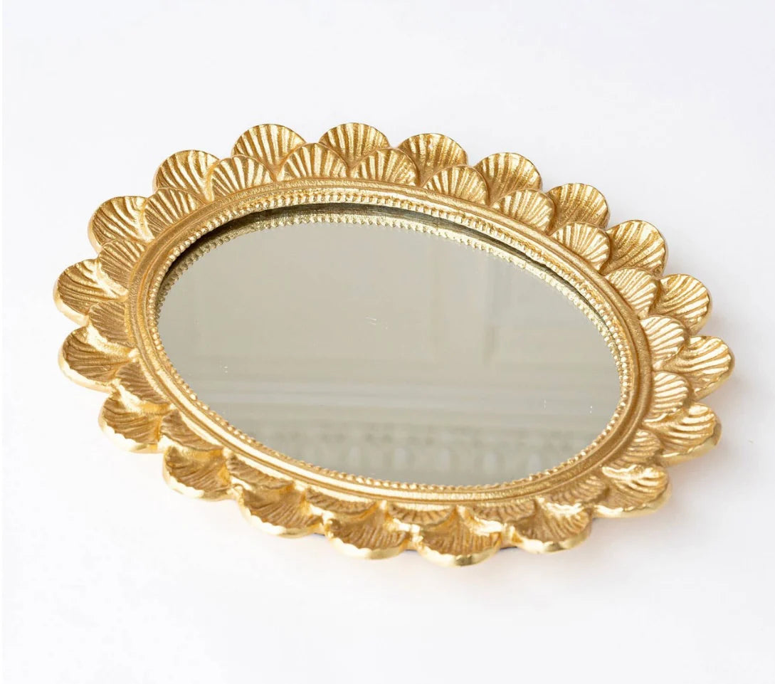 8 Oak Lane Scalloped Mirror Tray