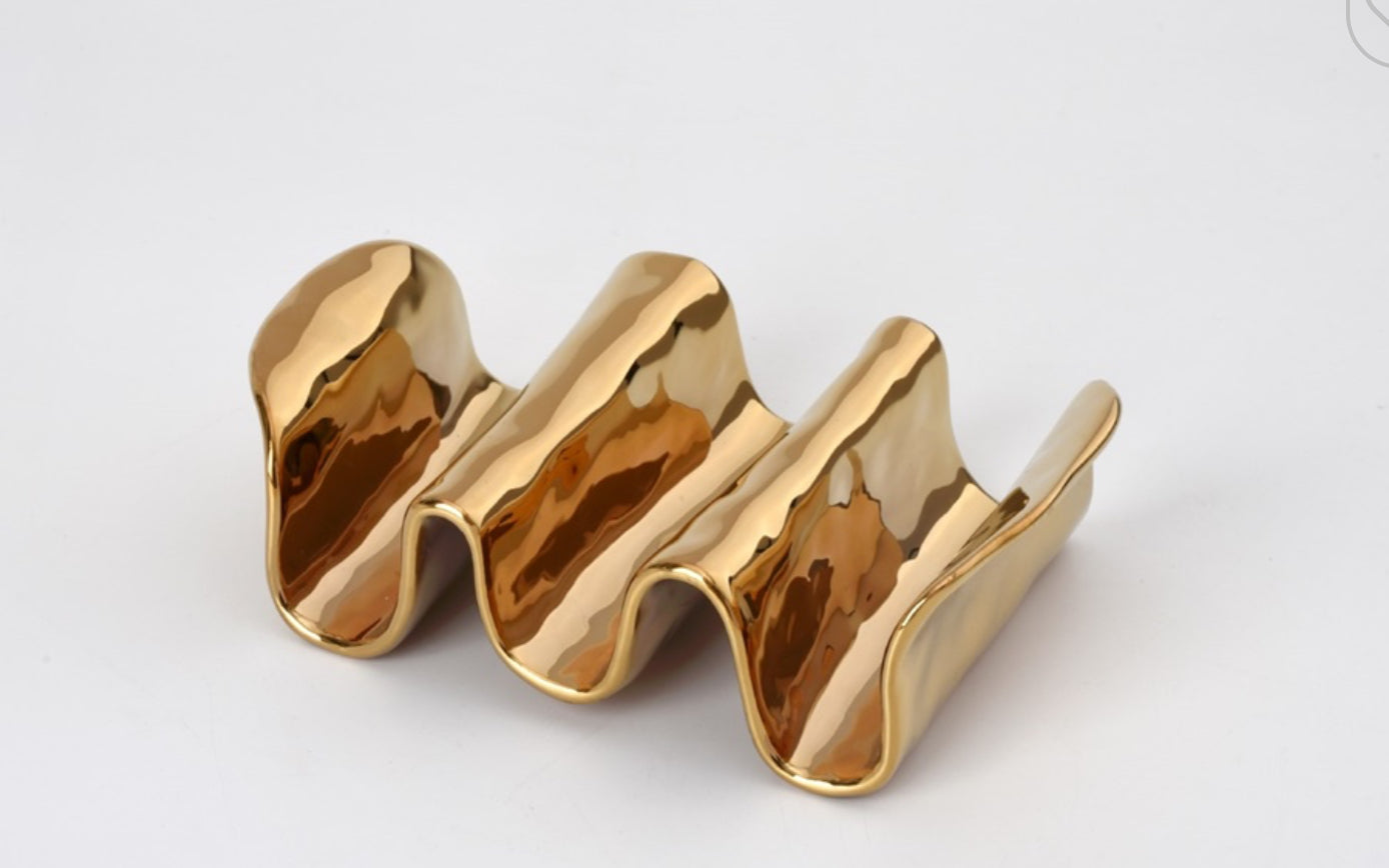 Pampa Bay Gold Taco Holder