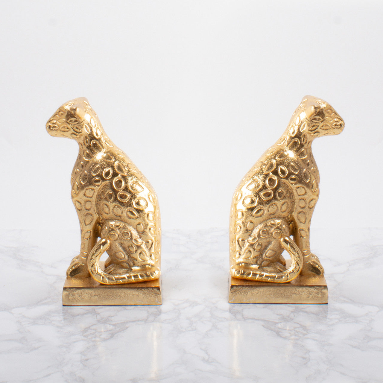 8 Oak Lane Cheetah Bookends
