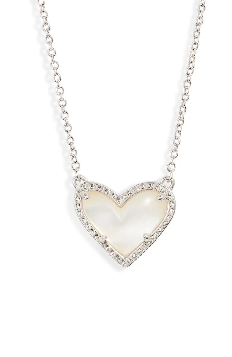 Ari Heart Pendant - Silver